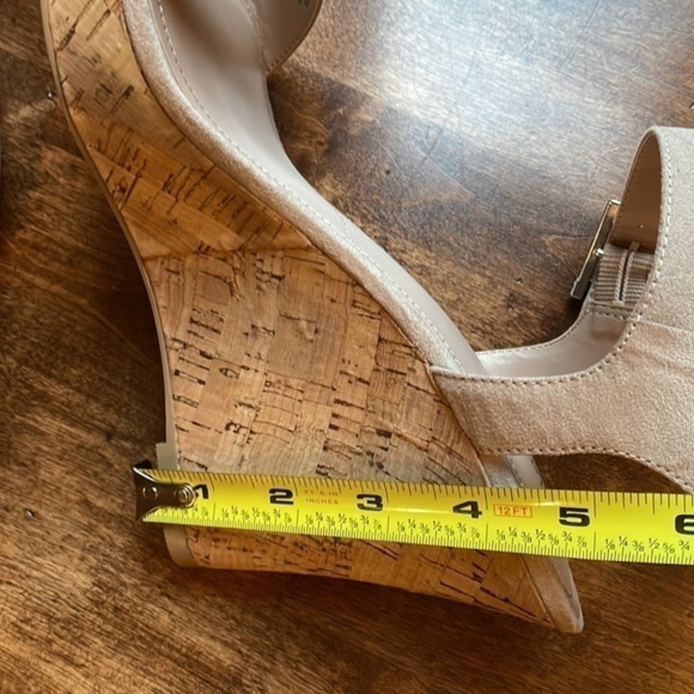 Charles Charles David Neutral‎ Cork Platform Wedge Ankle Strap Sandals Womens 10 - Picture 9 of 10